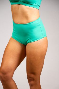Essential Shorts - Aqua Green